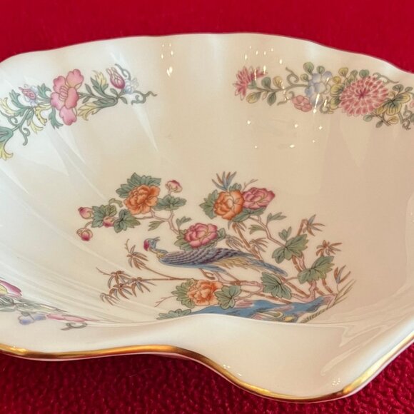 Vintage Wedgwood Kutani Crane Scallop Shell Shaped Dish - Picture 2 of 8